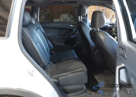 2022 Volkswagen Tiguan 2.0T Se R-Line Black из США, поврежденный, VIN 3VV8B7AX1NM032107